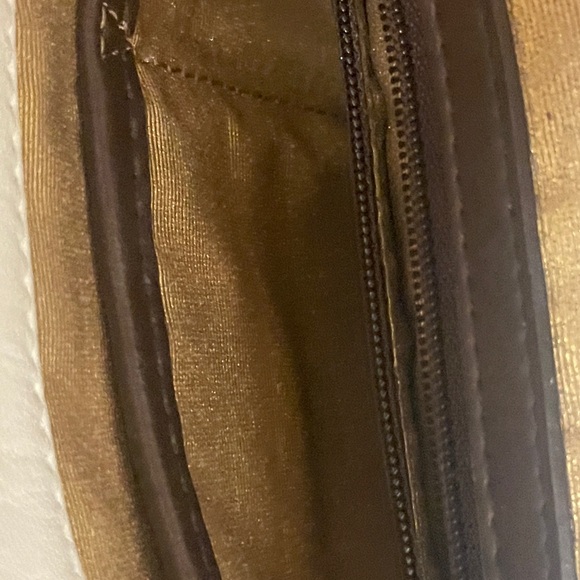 NWOT Brahmin Dark Toffee Embossed Leather Handbag - Picture 2 of 9